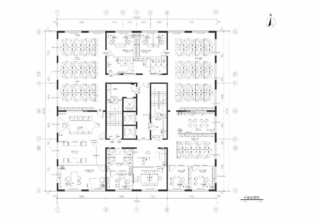 云海广通现代科技感办公室装修平面CAD图