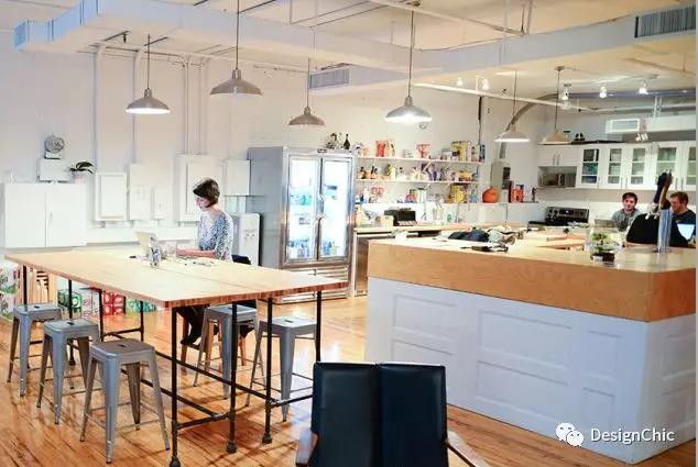 《办公室设计》办公场所里的厨房，正成为员工的伊甸园