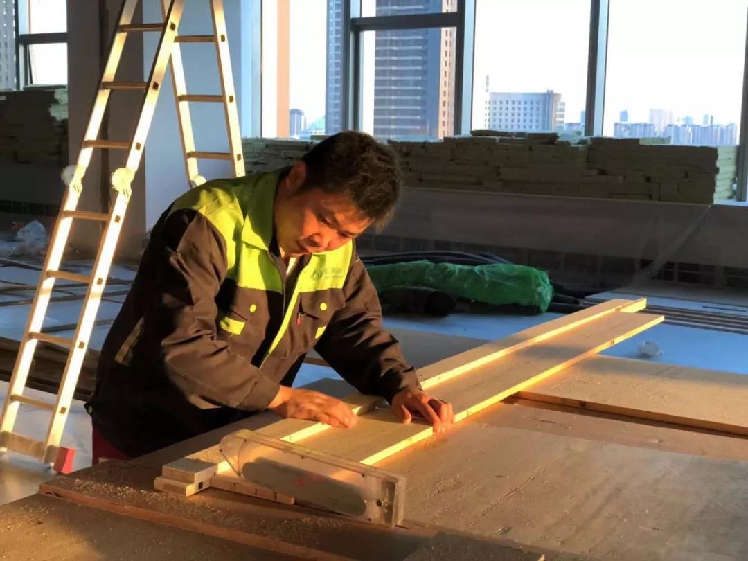 Teamworking共享办公室现场施工图