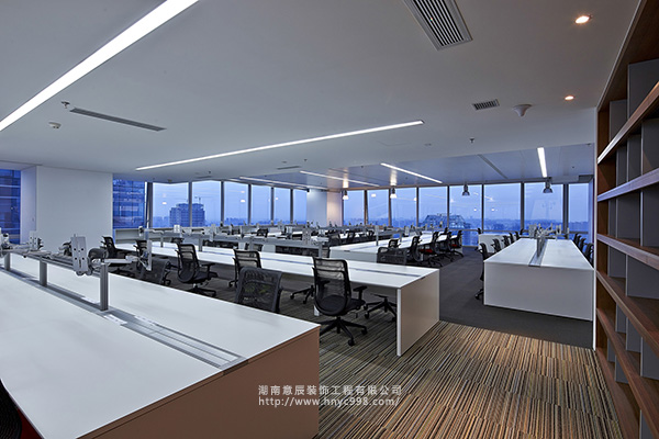 长沙办公室如何装修更省钱，办公室装修施工成本如何控制？