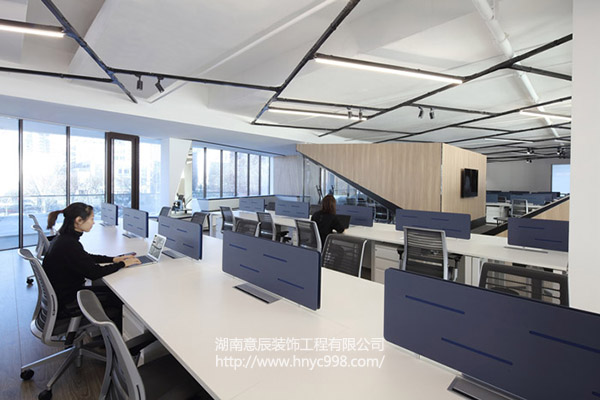 长沙高档办公室装修如何进行功能分区？